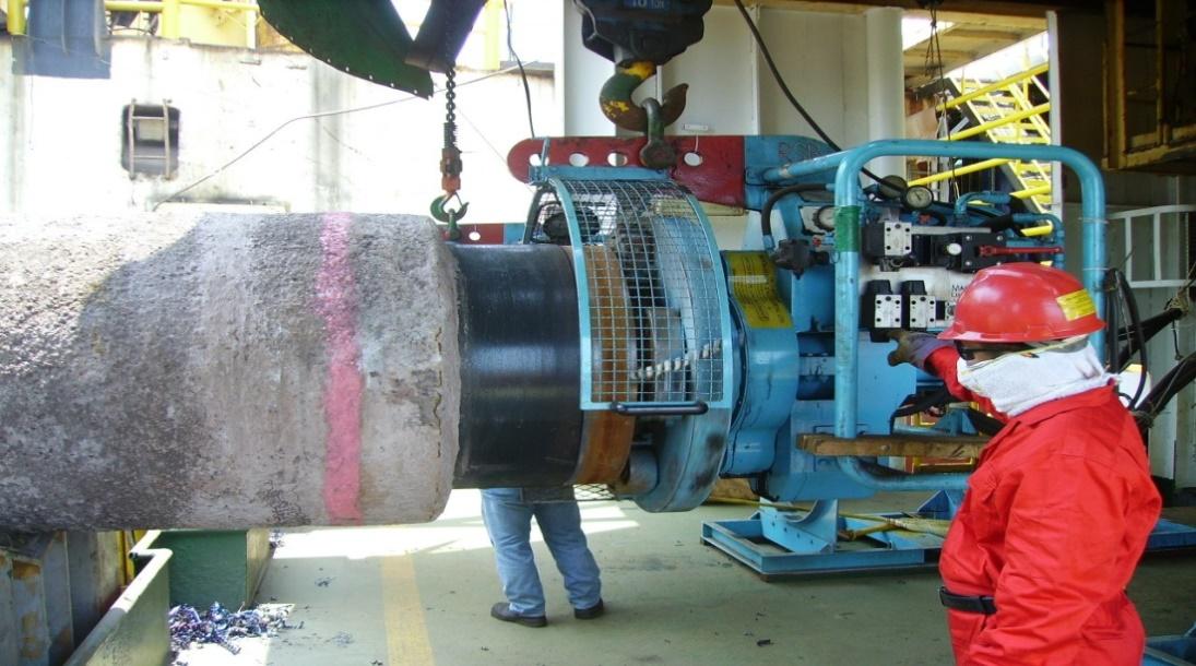 Offshore pipeline construction